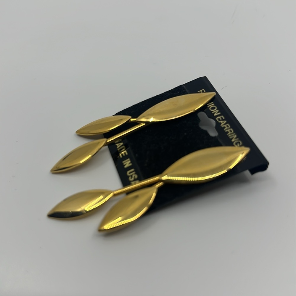 Vintage Goldtone Large Statement Post Earrings - image 4